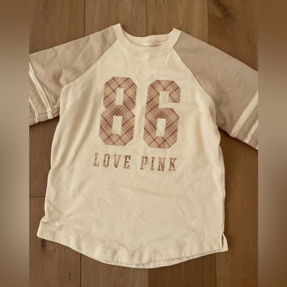 Victoria’s Secret PINK crewneck - Picture 2 of 2